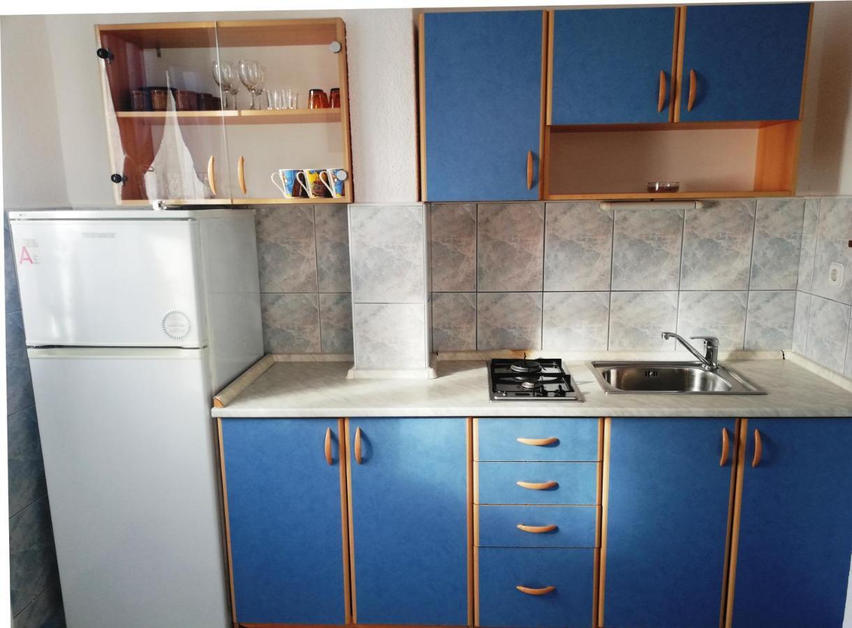 Apartment Jelas Živogošće Exterior foto